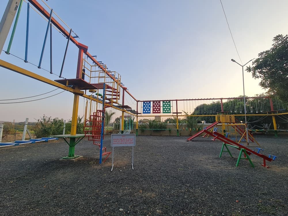 Shree Murlidhar Farm and resort